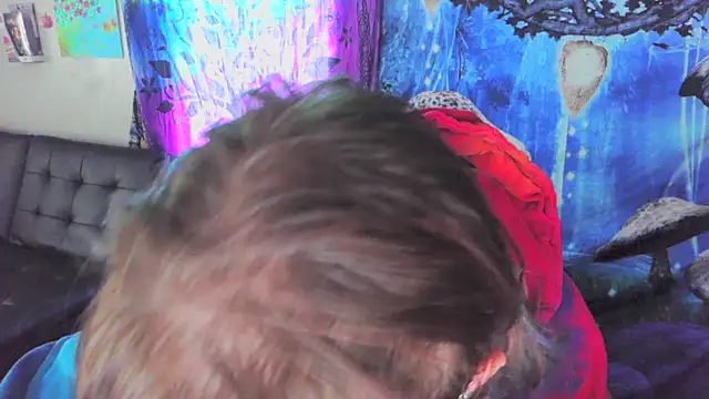  hellostormy  online show from 09-30-25, 03:17