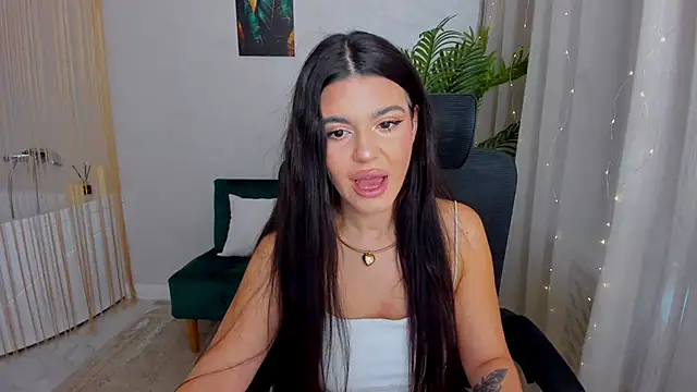 AlluringAriel online show from 03-13-25, 12:46