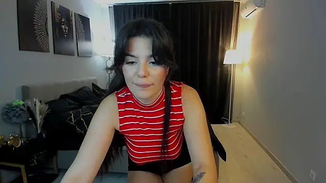 AlluringAriel online show from 09-17-25, 07:37