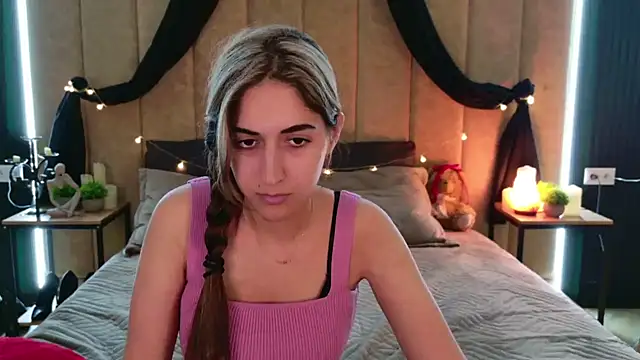 Teresa Stane online show from 03-04-25, 02:10