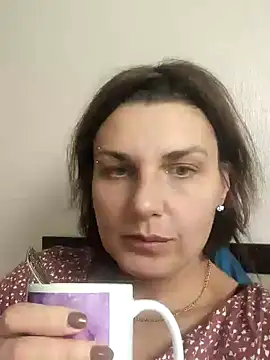 Snapshot of Magic__smile chatting on 12-18-24, 11:24 Magic smile online show from 12-18-24, 11:24