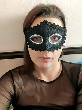 Snapshot of Magic__smile chatting on 12-23-24, 11:57 Magic smile online show from 12-23-24, 11:57
