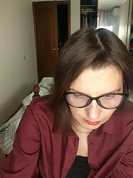 Snapshot of Magic__smile chatting on 03-18-25, 05:41 Magic smile online show from 03-18-25, 05:41