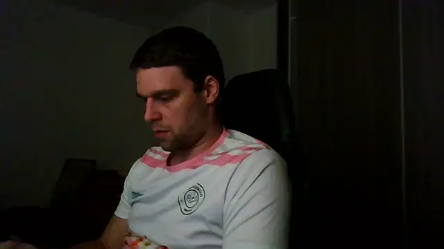 Snapshot of The_big_viking_ chatting on 12-25-24, 10:59 The big viking online show from 12-25-24, 10:59