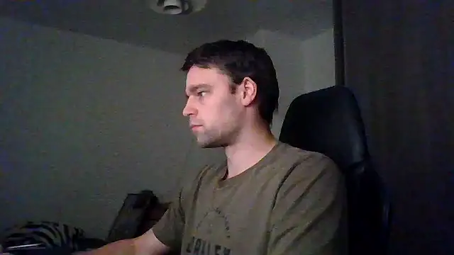 Snapshot of The_big_viking_ chatting on 01-21-25, 08:43 The big viking online show from 01-21-25, 08:43