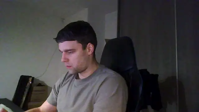 Snapshot of The_big_viking_ chatting on 02-15-25, 12:59 The big viking online show from 02-15-25, 12:59