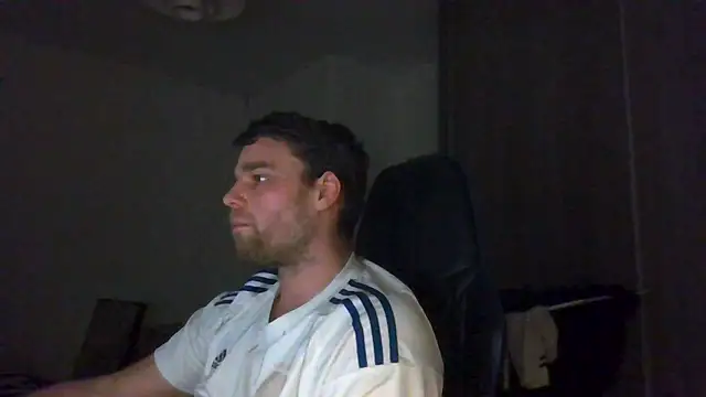 Snapshot of The_big_viking_ chatting on 03-14-25, 09:10 The big viking online show from 03-14-25, 09:10