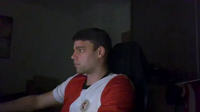 Snapshot of The_big_viking_ chatting on 09-11-25, 10:10 The big viking online show from 09-11-25, 10:10