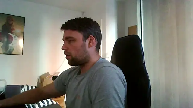 Snapshot of The_big_viking_ chatting on 09-24-25, 10:29 The big viking online show from 09-24-25, 10:29