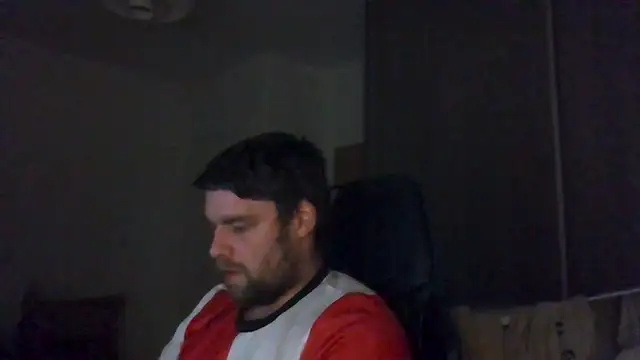 Snapshot of The_big_viking_ chatting on 12-04-25, 10:18 The big viking online show from 12-04-25, 10:18