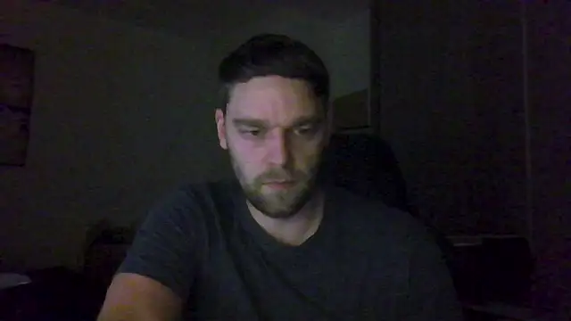 Snapshot of The_big_viking_ chatting on 01-10-26, 04:09 The big viking online show from 01-10-26, 04:09