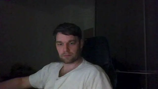 Snapshot of The_big_viking_ chatting on 02-04-26, 10:15 The big viking online show from 02-04-26, 10:15