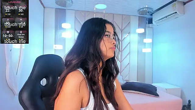 Ariana Pierce online show from 12-24-24, 02:43