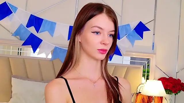 MeganMour online show from 10-03-25, 05:43