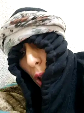 Snapshot of Linda-53 chatting on 12-30-24, 09:29 Linda-53 online show from 12-30-24, 09:29