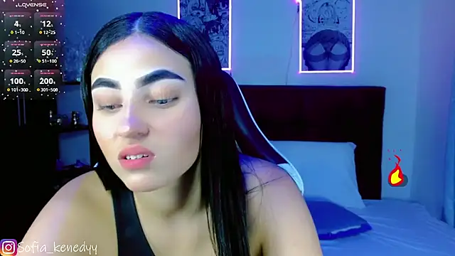 Snapshot of Sofia_kenedyy chatting on 02-07-25, 09:04 Sofia kenedyy online show from 02-07-25, 09:04