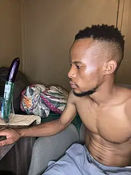 Snapshot of fathomless chatting on 01-04-25, 09:41 fathomless online show from 01-04-25, 09:41