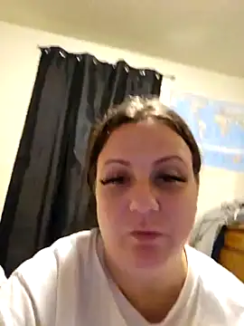 Snapshot of PeakabumPromo chatting on 01-04-25, 11:17 PeakabumPromo online show from 01-04-25, 11:17