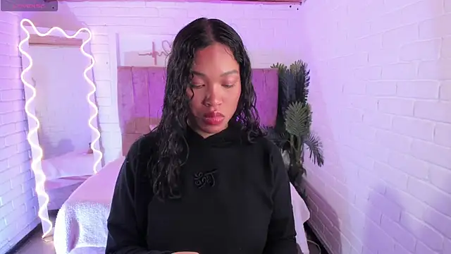 penelope tay1 online show from 10-06-25, 03:37