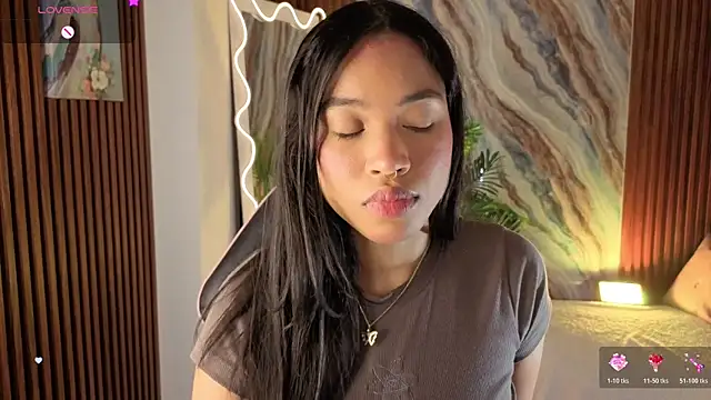 Snapshot of penelope_tay1 chatting on 05-17-26, 03:15 penelope tay1 online show from 05-17-26, 03:15