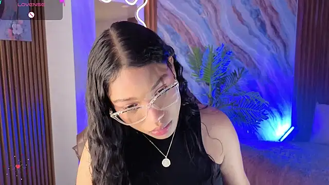 Snapshot of penelope_tay1 chatting on 05-28-26, 03:15 penelope tay1 online show from 05-28-26, 03:15