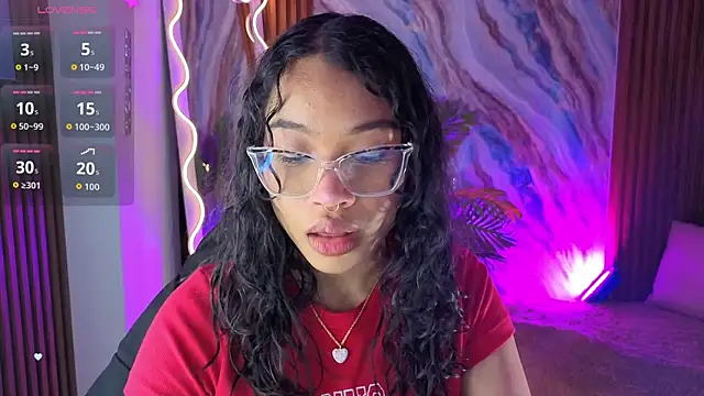 Snapshot of penelope_tay1 chatting on 06-17-26, 03:09 penelope tay1 online show from 06-17-26, 03:09