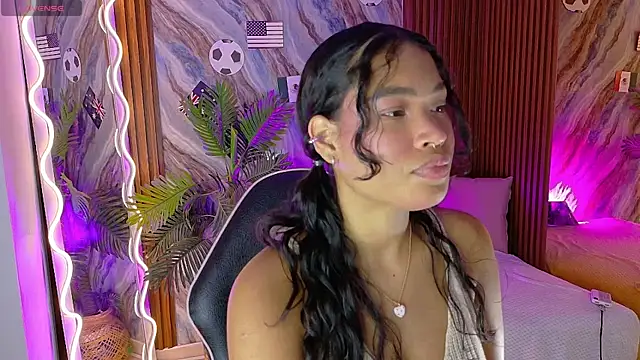 Snapshot of penelope_tay1 chatting on 07-15-26, 04:51 penelope tay1 online show from 07-15-26, 04:51