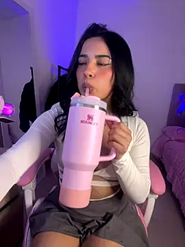 Emily-14 online show from 09-18-25, 02:35