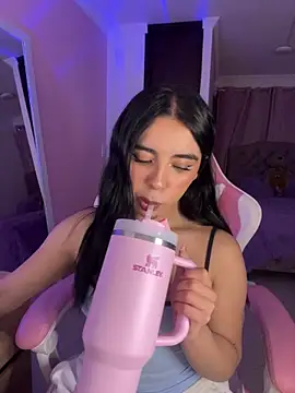 Emily-14 online show from 04-30-26, 04:52