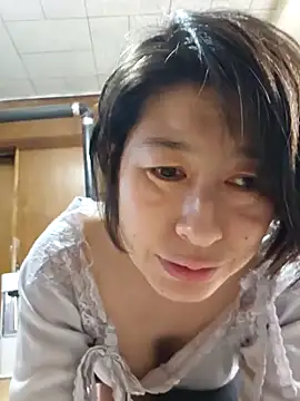 morikawa sayaka online show from 12-19-24, 02:12