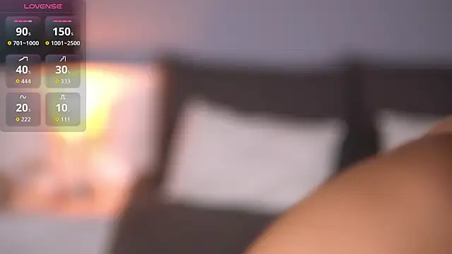 Snapshot of HayleyBlair chatting on 02-04-26, 02:50 HayleyBlair online show from 02-04-26, 02:50