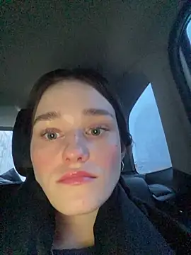 Snapshot of Mia_Mia_M chatting on 02-13-26, 02:46 Mia Mia M online show from 02-13-26, 02:46