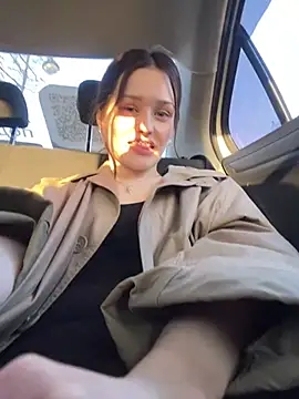 Snapshot of Mia_Mia_M chatting on 03-14-26, 02:44 Mia Mia M online show from 03-14-26, 02:44