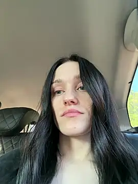 Snapshot of Mia_Mia_M chatting on 07-16-26, 03:51 Mia Mia M online show from 07-16-26, 03:51