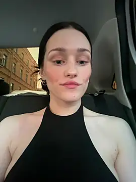 Snapshot of Mia_Mia_M chatting on 07-31-26, 04:06 Mia Mia M online show from 07-31-26, 04:06