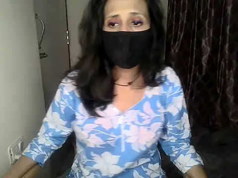 Snapshot of diyayourdil chatting on 09-23-25, 06:38 diyayourdil online show from 09-23-25, 06:38