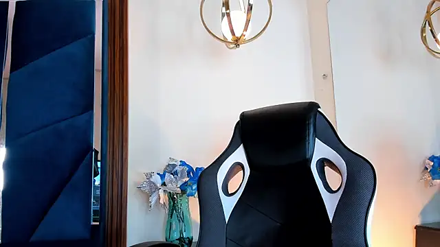 Snapshot of CarlaAlvez chatting on 01-05-26, 06:55 CarlaAlvez online show from 01-05-26, 06:55