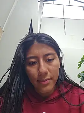 Snapshot of CarlaAlvez chatting on 02-06-26, 08:45 CarlaAlvez online show from 02-06-26, 08:45