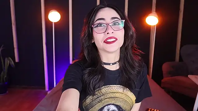 vampy dolll online show from 02-04-25, 11:38