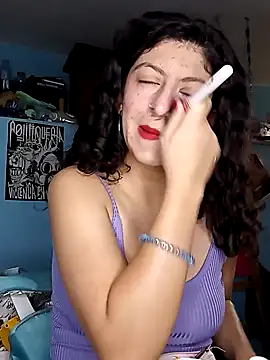 Snapshot of LoveElectra chatting on 01-21-25, 01:54 LoveElectra online show from 01-21-25, 01:54