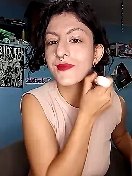 Snapshot of LoveElectra chatting on 01-25-25, 02:36 LoveElectra online show from 01-25-25, 02:36