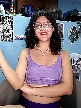 Snapshot of LoveElectra chatting on 02-15-25, 11:14 LoveElectra online show from 02-15-25, 11:14