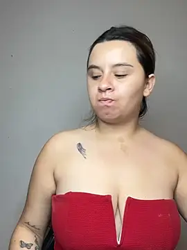 Snapshot of SaraBraun_ chatting on 02-08-26, 06:33 SaraBraun online show from 02-08-26, 06:33