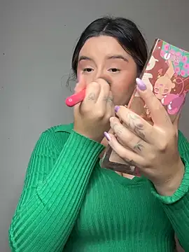 Snapshot of SaraBraun_ chatting on 03-09-26, 05:50 SaraBraun online show from 03-09-26, 05:50