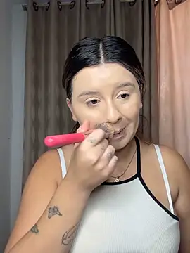 Snapshot of SaraBraun_ chatting on 03-13-26, 06:14 SaraBraun online show from 03-13-26, 06:14