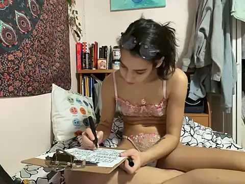 Snapshot of naughtynadia0502 chatting on 01-15-25, 12:51 naughtynadia0502 online show from 01-15-25, 12:51