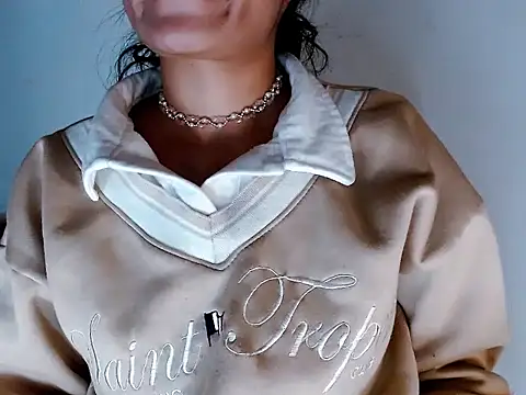 Snapshot of brihanna_lena chatting on 02-18-26, 05:36 brihanna lena online show from 02-18-26, 05:36