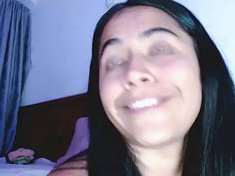 Snapshot of brihanna_lena chatting on 03-31-26, 06:47 brihanna lena online show from 03-31-26, 06:47