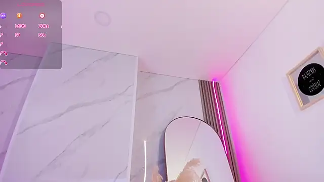 Snapshot of Chlooee__ chatting on 03-05-25, 02:25 Chlooee online show from 03-05-25, 02:25