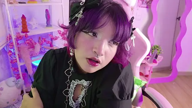lady noize online show from 06-14-26, 02:24